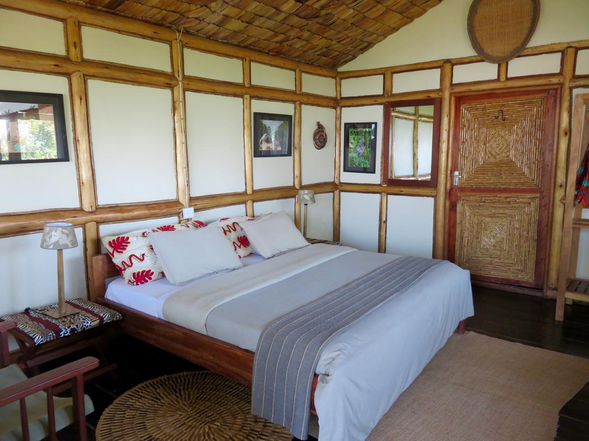 Nkuringo Bwindi Gorilla Lodge Екстер'єр фото